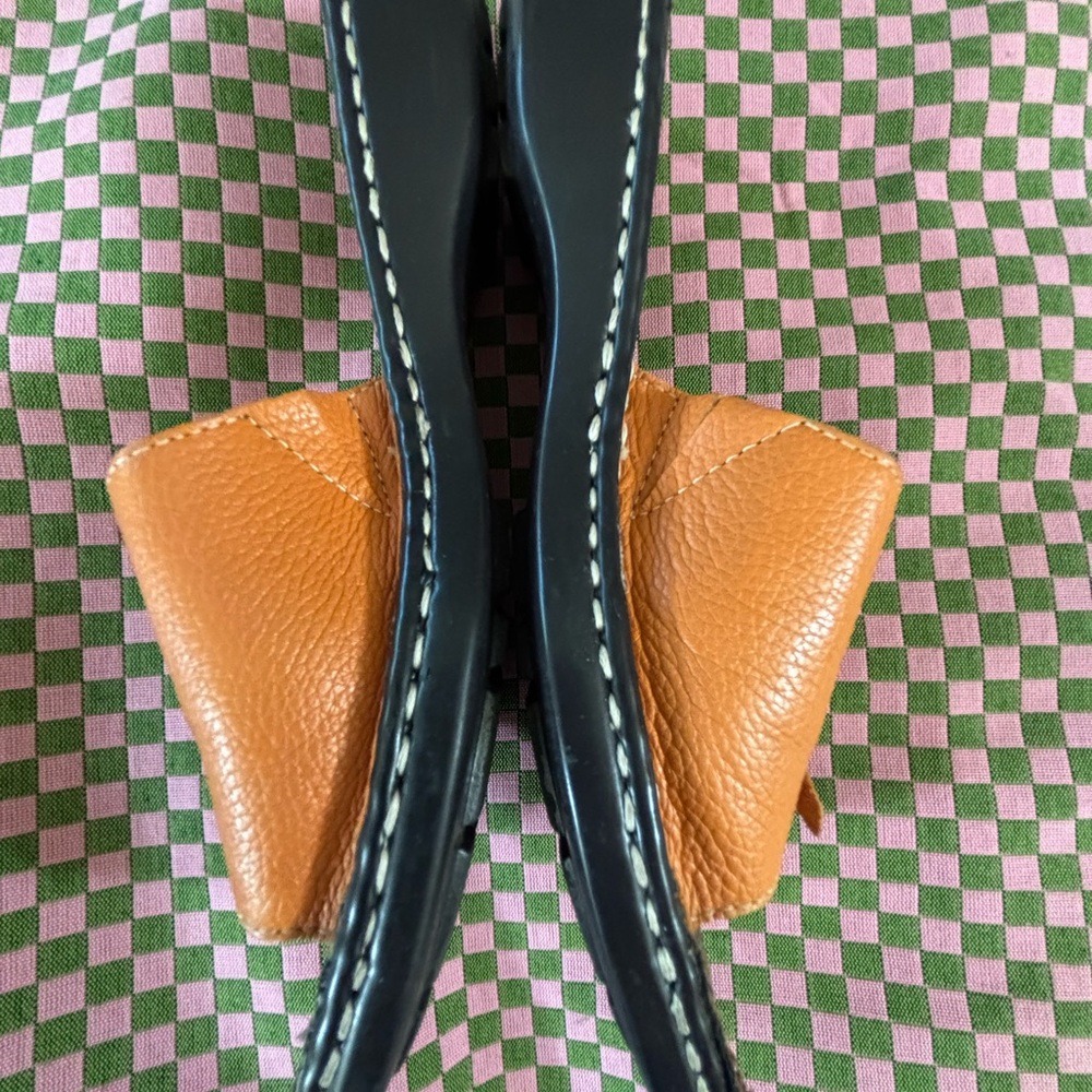 Naturalizer Leather Slides - Picture 2 of 9